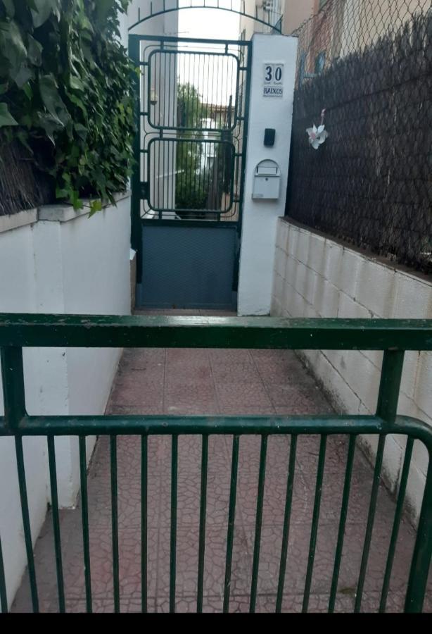 Apartamento - Jardin En Playa San Sebastian Ситжес Екстериор снимка